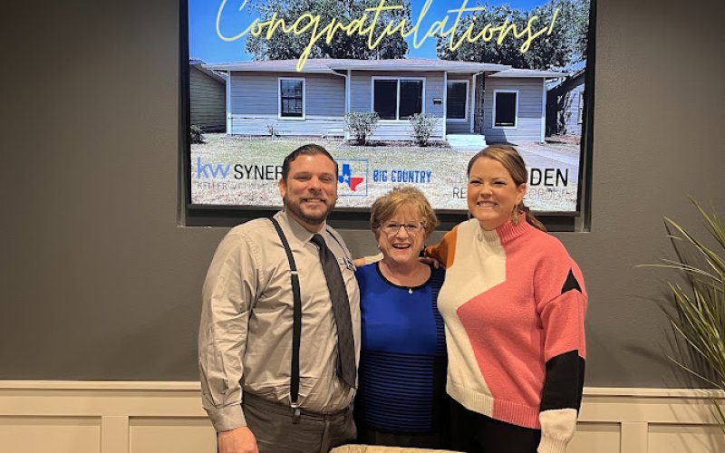 The Glidden Real Estate Group with eXp Realty