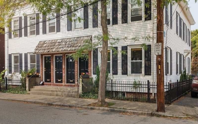 CENTURY 21 Revolution — Real estate agency in Cambridge