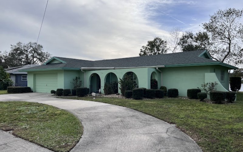 Berkshire Hathaway HomeServices Florida Properties Group — Real estate agency in Clearwater Beach