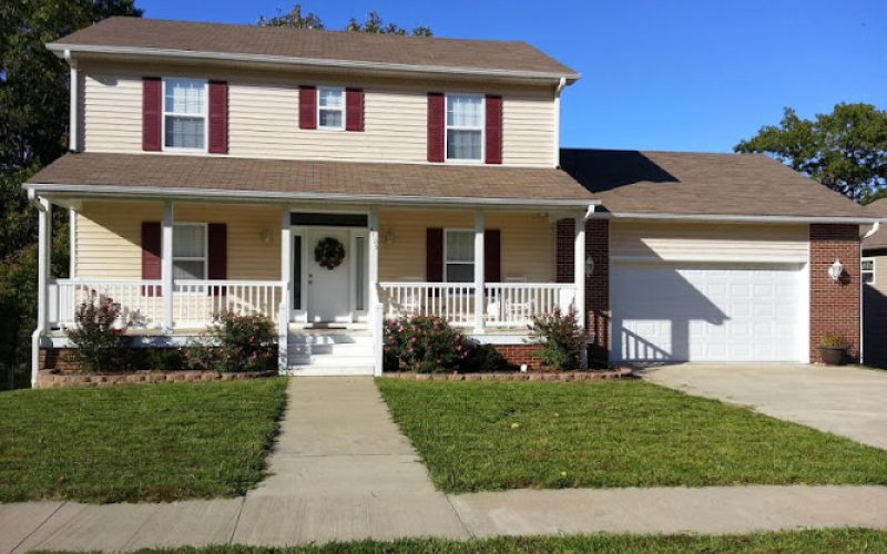 COMO REALTY — Real estate agency in Columbia