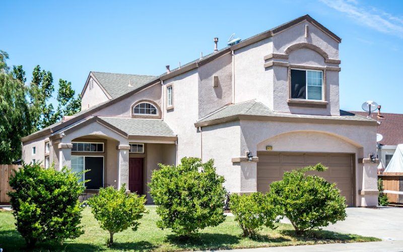 Ricky the REALTOR - BLVD. Real Estate