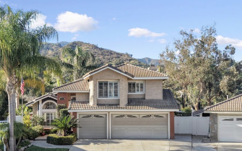 Kelly McLaren - Realtor