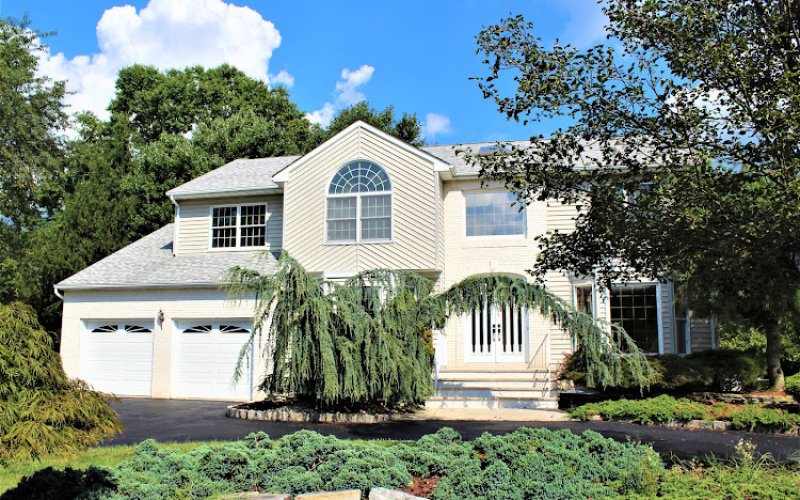 On Track Realty - Real Estate Services Near Me | Property Market Evaluation of our Home | Free Market Evaluation