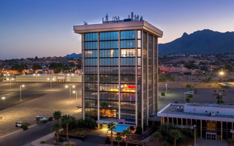Albert Maldonado Real Estate Group, Keller Williams Luxury Realty
