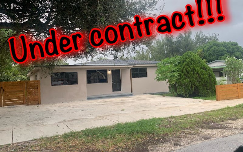 Adin Garcia, York Investments Corp. — Real estate agent in Hialeah