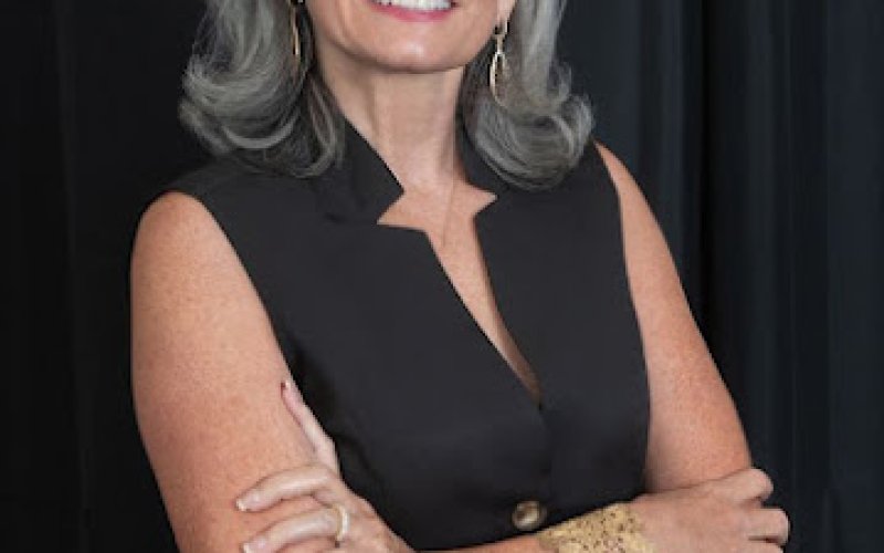 Ronnette Pueliu, Real Estate Services, Inc.