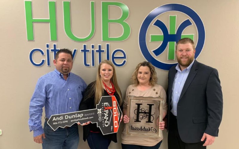 Andi Dunlap- Realtor - Black Pearl Realty