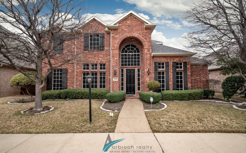 Arbrook Realty - Rosalind Booker — Real estate agent in McAllen