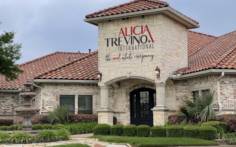 Realty of America - Alicia Trevino