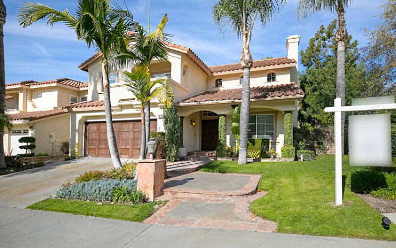 Kevin W Smith, REALTOR | First Team Real Estate