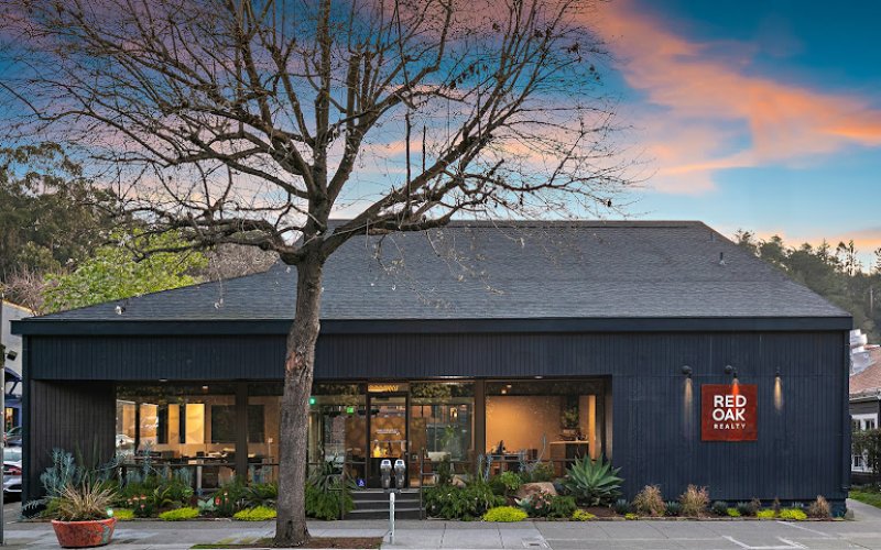 Red Oak Realty