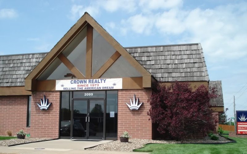 Crown Realty - Olathe