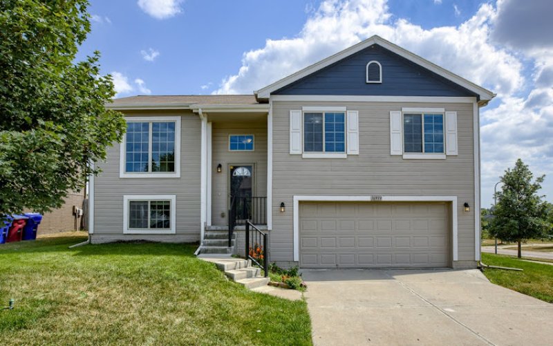 Lee Curtis The Real Estate Guy Omaha Real Estate Agent.