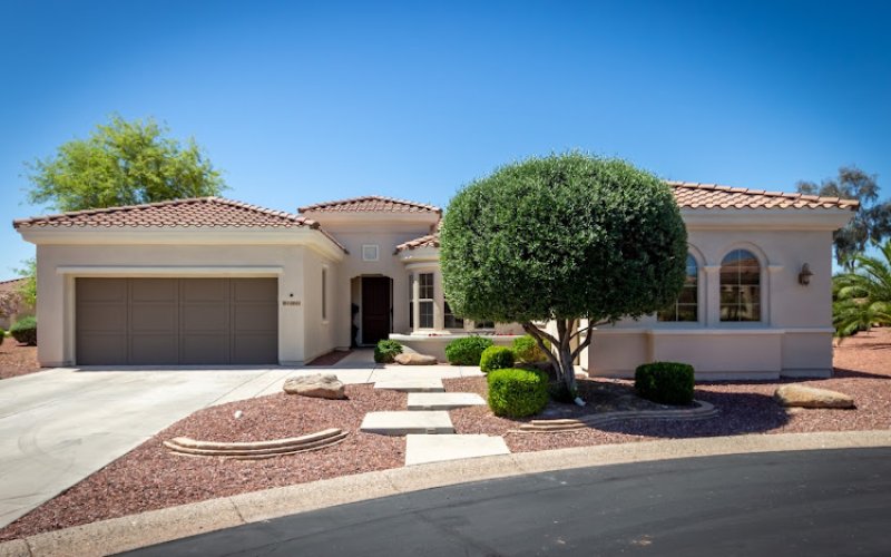 Denise Venturelli, Realtor