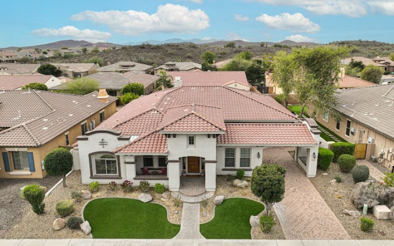 Kris Lopez - eXp Realty