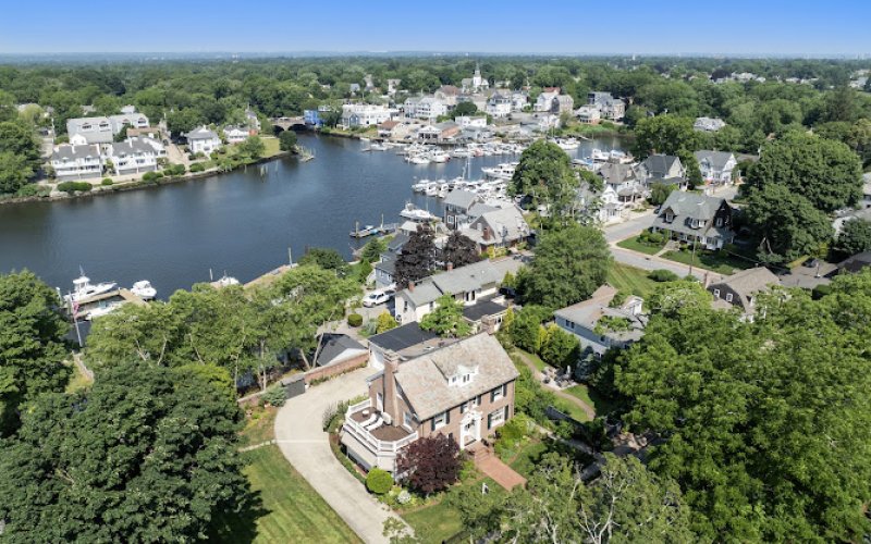 Colleen Foulsham Realtor | FC Realty — Real estate agency in Quincy