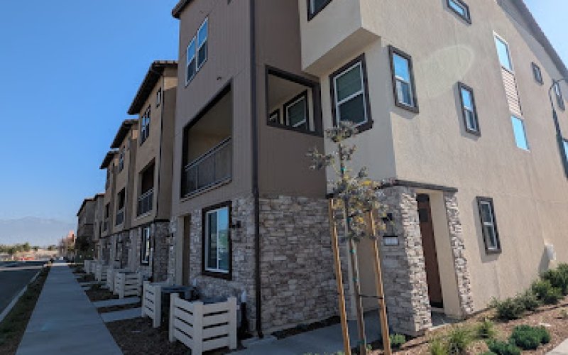 Riverside Realtors — Real estate agent in Riverside