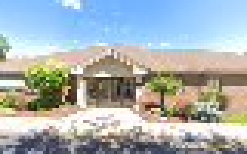 Heather Manis, Real Estate Broker, Berkshire Hathaway Home Services Crosby Starck Real Estate