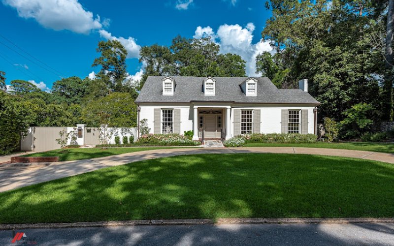 Susannah Hodges Real Estate