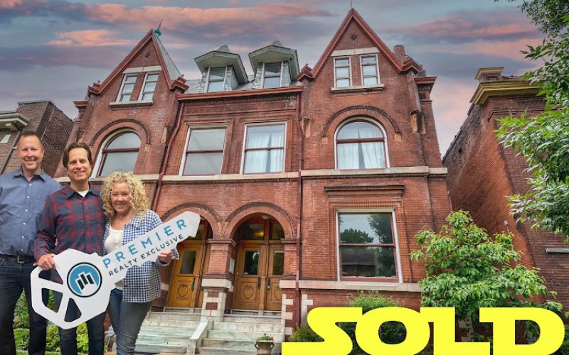 Chris & Lisa Grus - eXp Realty — Real estate agency in St. Louis