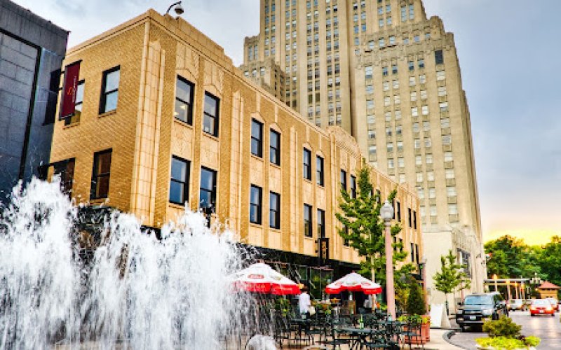 The Agency — Real estate agency in St. Louis
